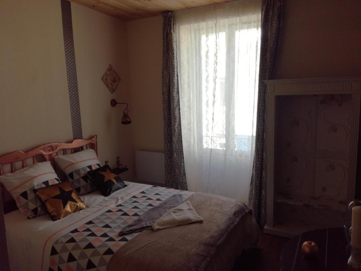 Chez Lorette Mauze-sur-le-Mignon ภายนอก รูปภาพ